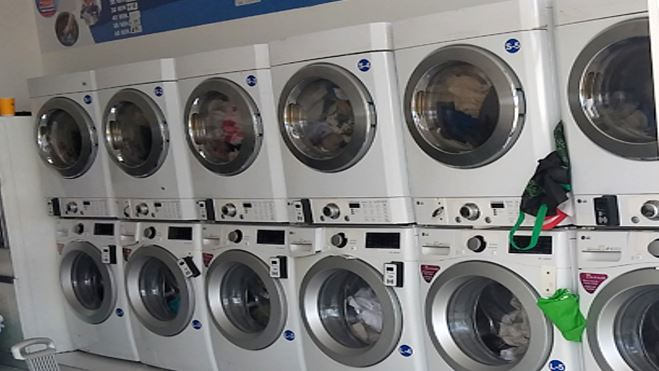 washing machines at laundry service in playa del carmen