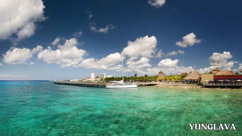 Cozumel's Natural Splendor: A Paradise for Nature Enthusiasts