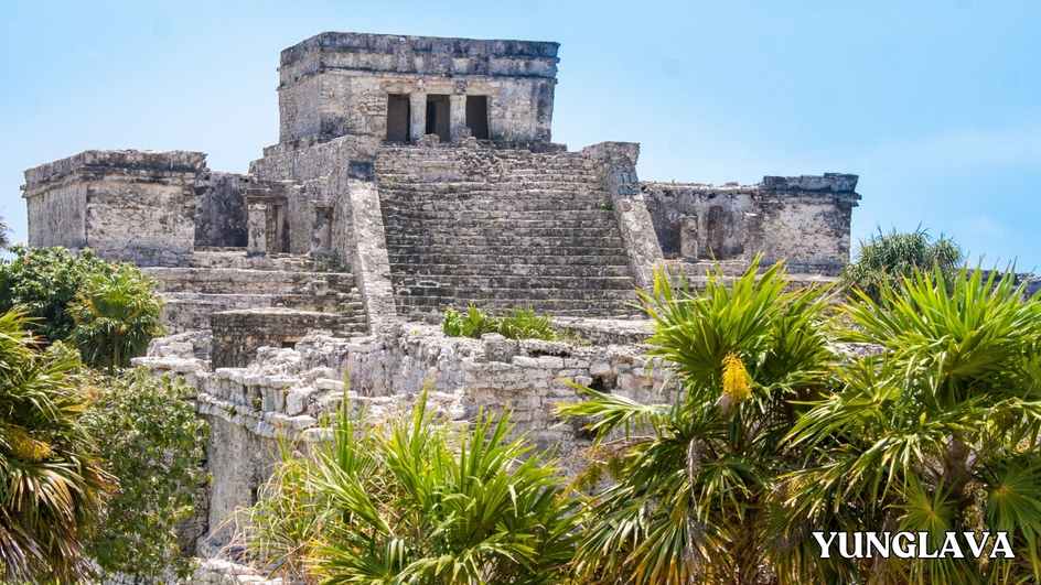 Discovering the Ancient Mayan Ruins of Tulum
